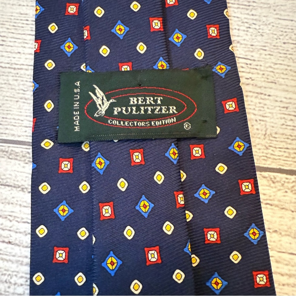 Burt Pulitzer Classic Navy Blue and Red Patterned Men's Tie